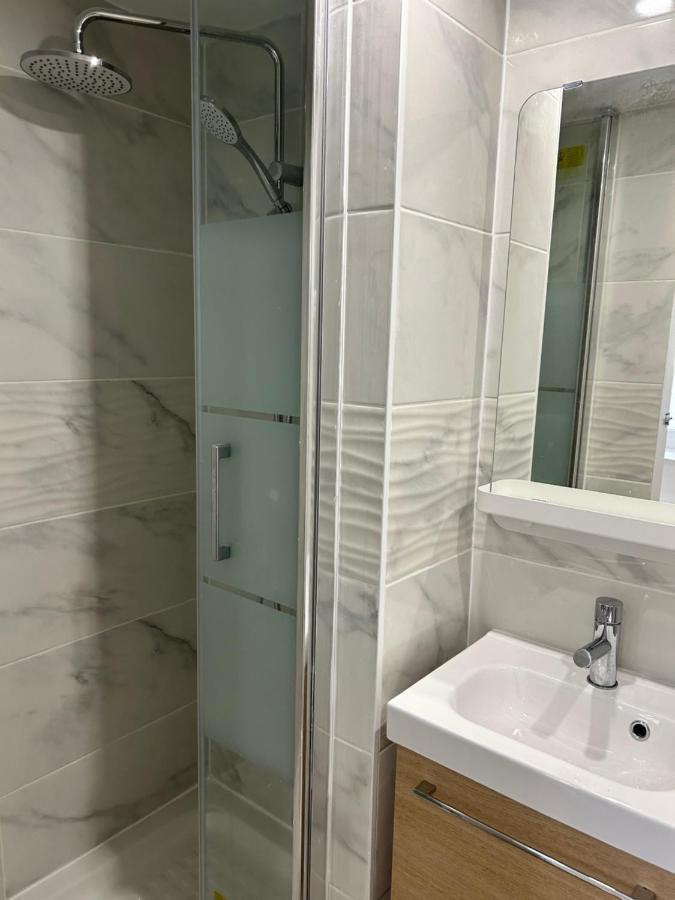 Chambre 14M2 Massy  Luaran gambar