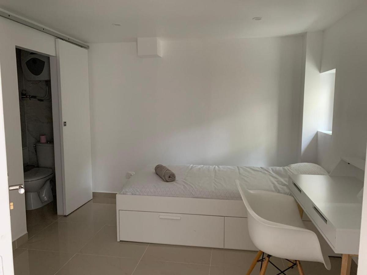 Chambre 14M2 Massy  Luaran gambar