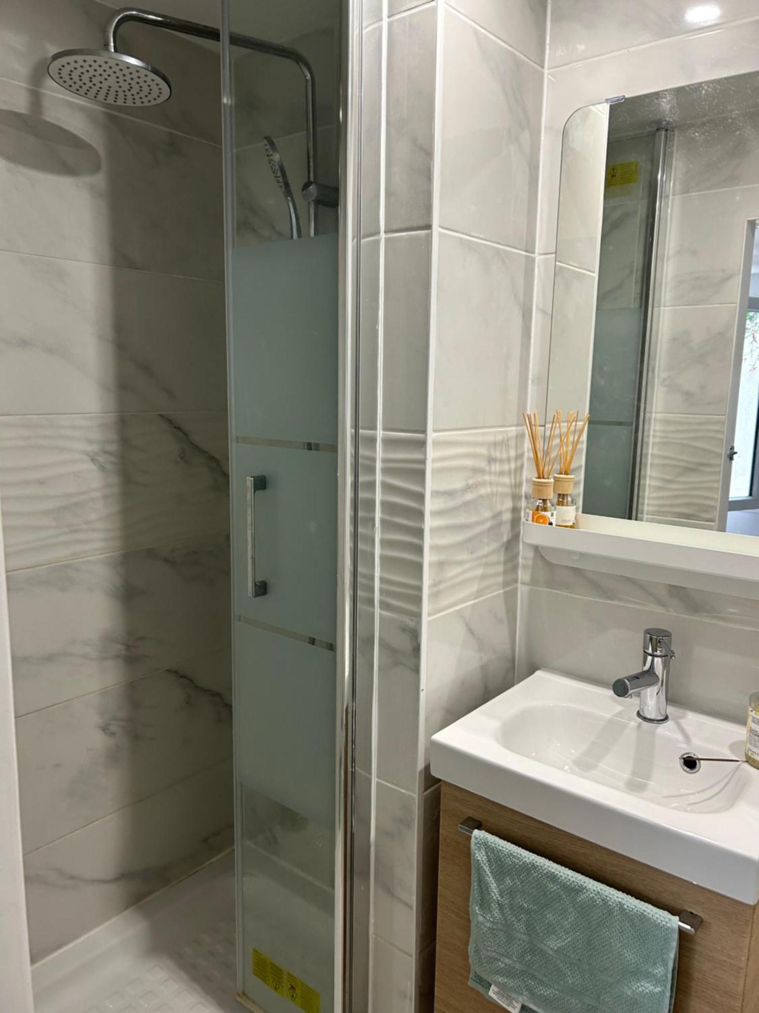 Chambre 14M2 Massy  Luaran gambar
